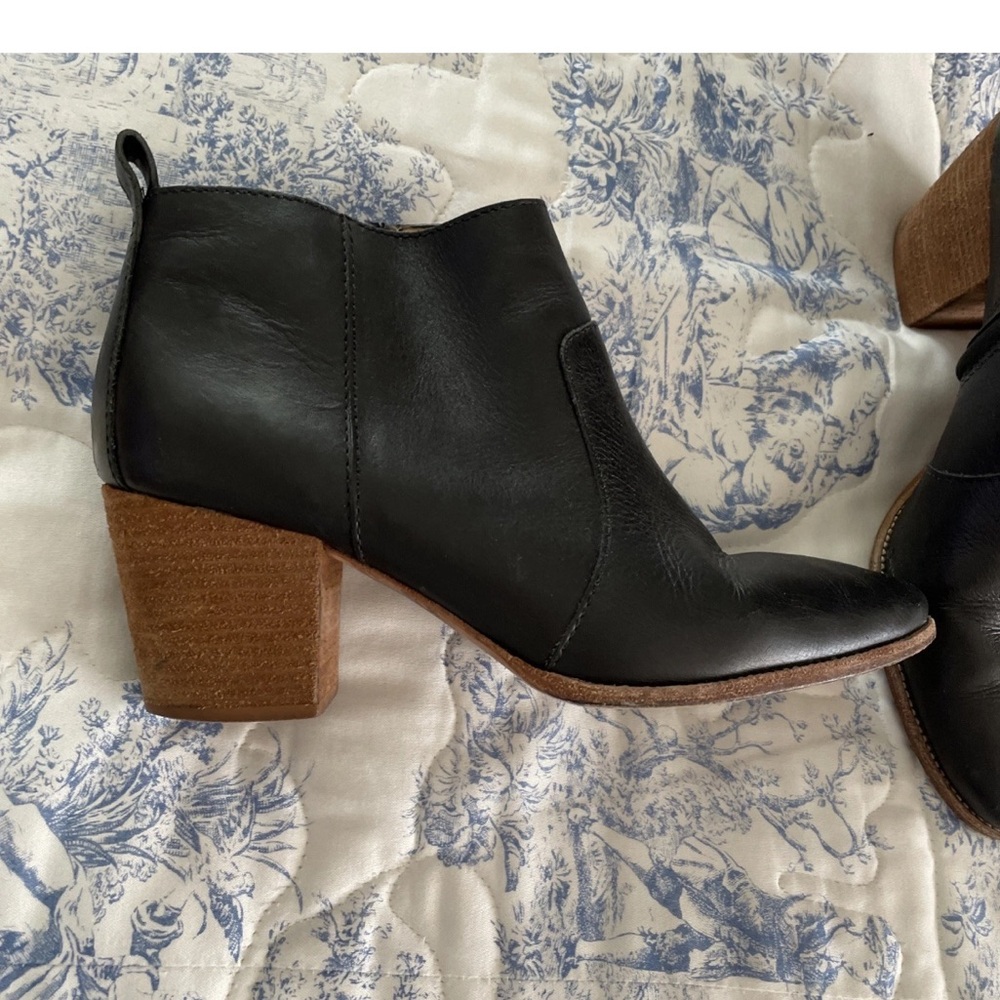 Madewell | Black‎ Leather Ankle Boots, size 10